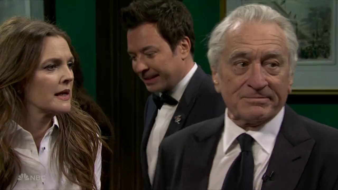 Saturday Night Live - Christmas (1999) WEBRip English 720p x264 AVC AAC 2.0.mp4.0004